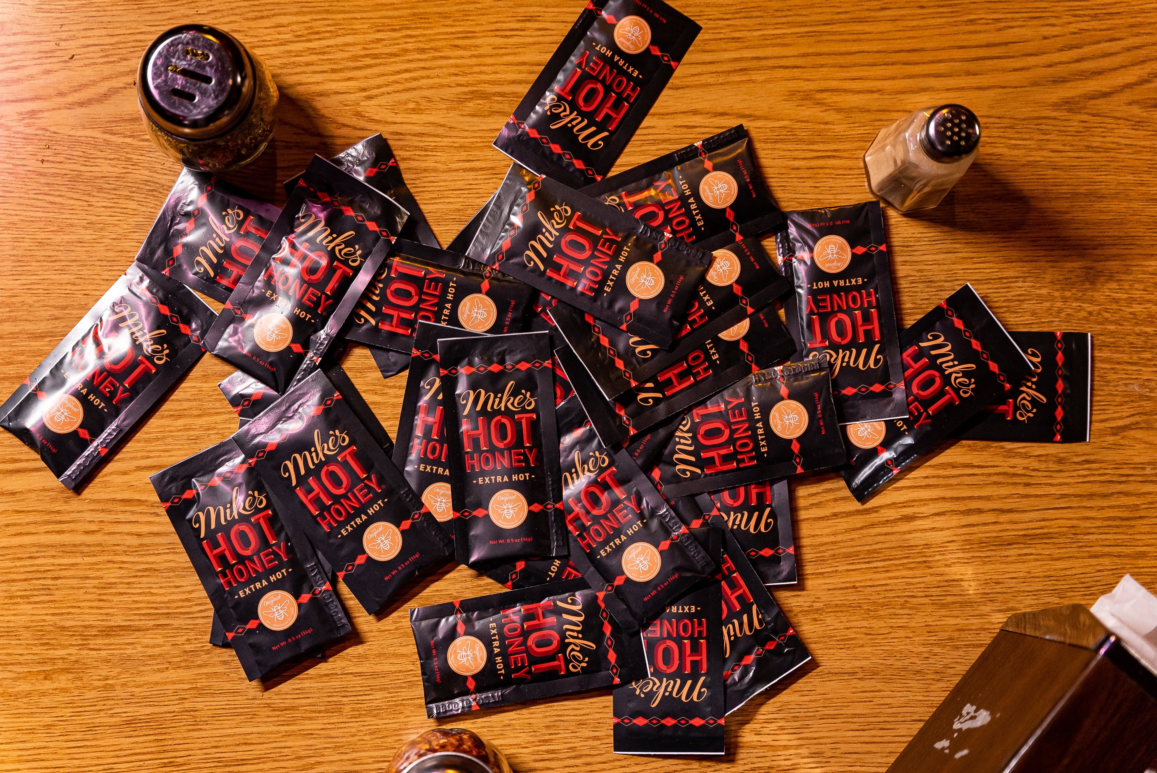 Mike's Hot Honey EXTRA HOT 0.5oz Packet (100ct)